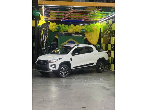 FIAT STRADA 1.0 TURBO 200 FLEX RANCH CD CVT FIAT STRADA 1.0 TURBO 200 FLEX RANCH CD CVT